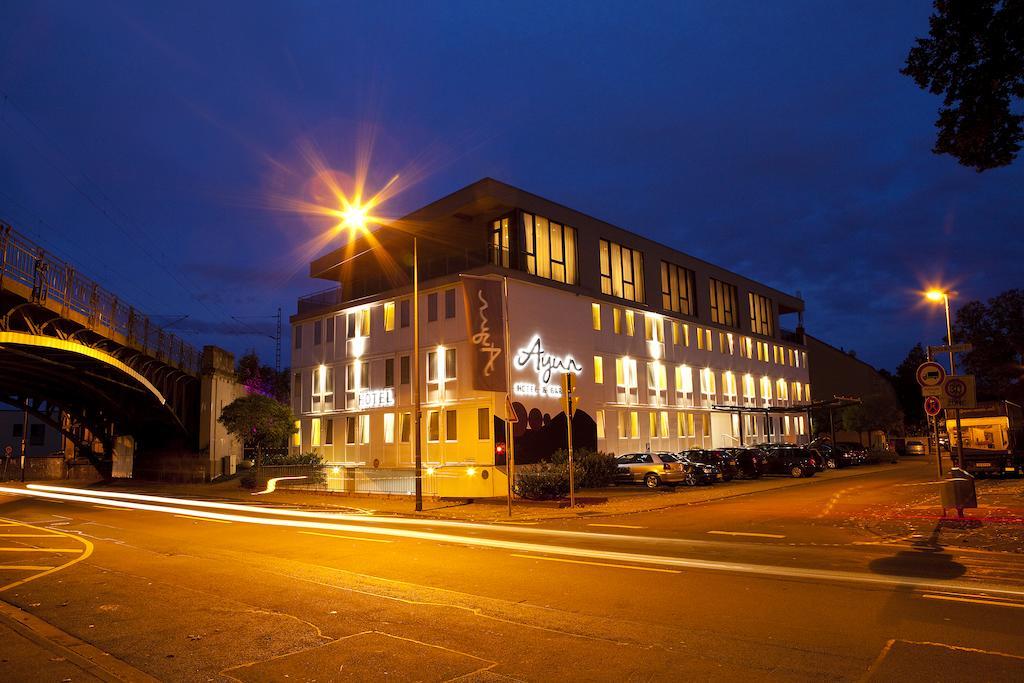 Centro Hotel Ayun Koln Bagian luar foto