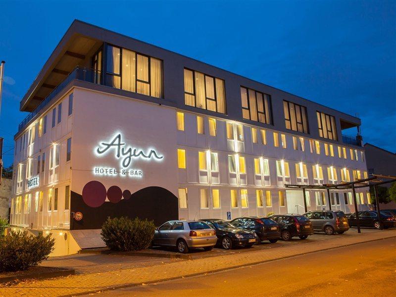 Centro Hotel Ayun Koln Bagian luar foto